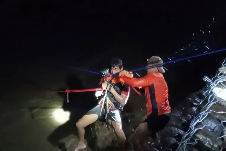 Thiệt hại do bão Ragasa ở miền Bắc Philippines Thiệt hại do siêu bão gây mất điện diện rộng